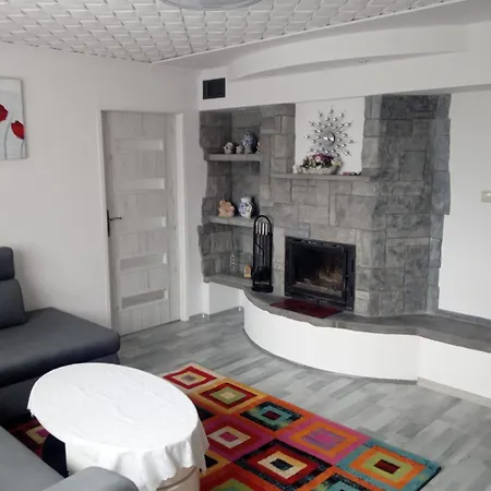 Apartment Lesna *