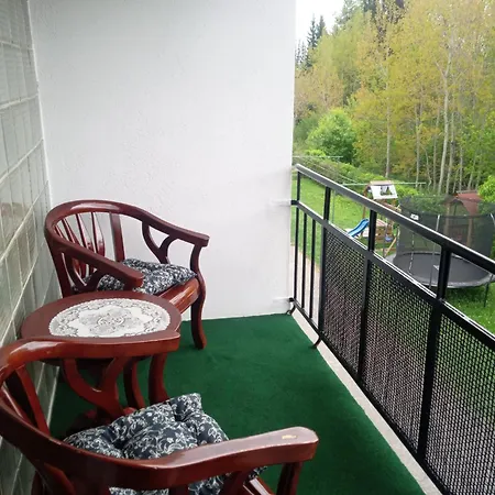 Lesna Tatranska Strba